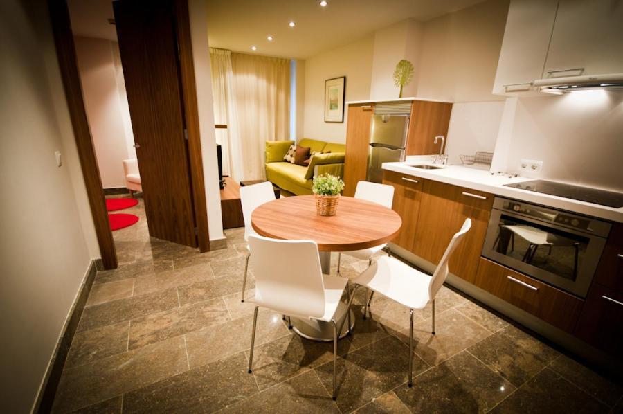 Apartamentos Abaco Llanes Quarto foto